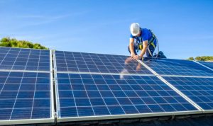 Installation et mise en production des panneaux solaires photovoltaïques à Verneuil-sur-Vienne